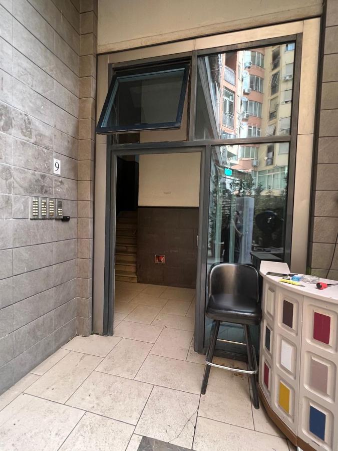 Luxury Center Observatori Apartment 地拉那 外观 照片