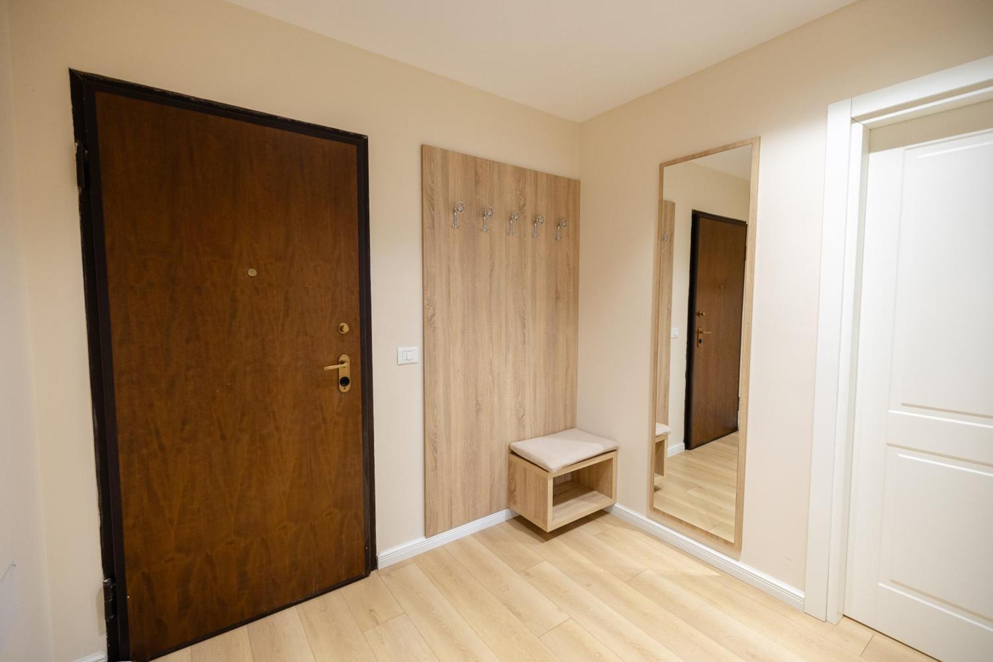 Luxury Center Observatori Apartment 地拉那 外观 照片
