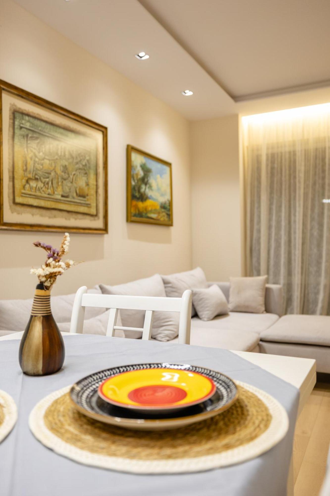 Luxury Center Observatori Apartment 地拉那 外观 照片