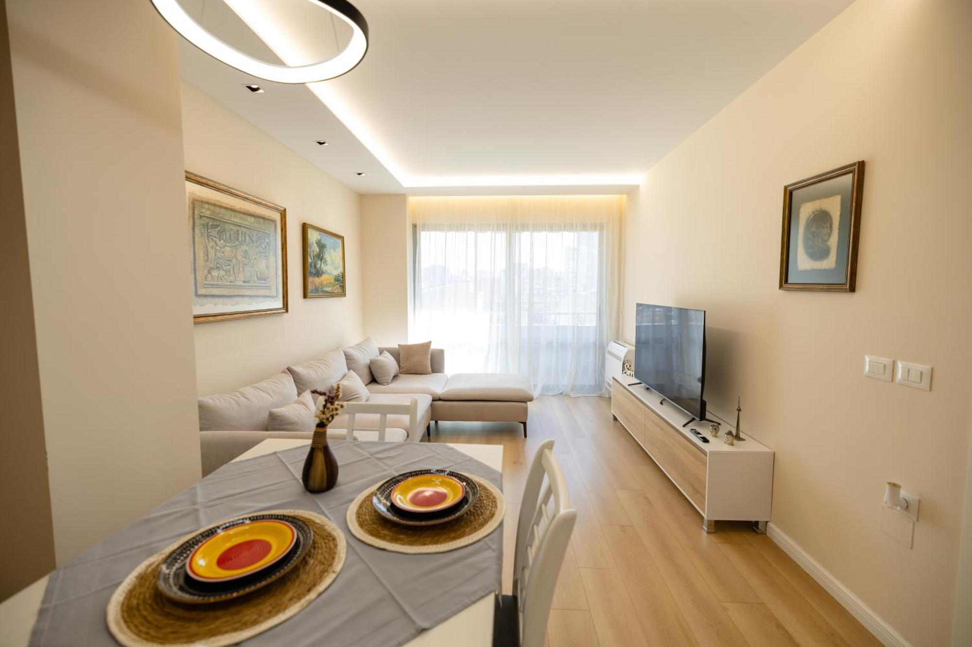 Luxury Center Observatori Apartment 地拉那 外观 照片